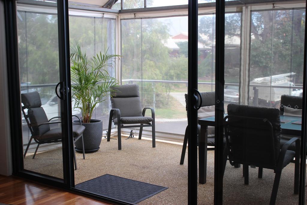 Sunset On Fearn Apartment Margaret River Bagian luar foto